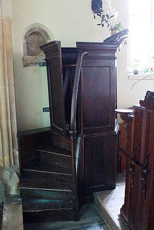 Wembworthy - The Pulpit